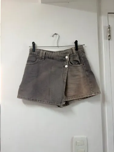 short saia cinza zara