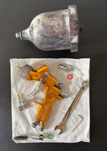 Pistola de pintura GT pro DeWLBISS bico gold