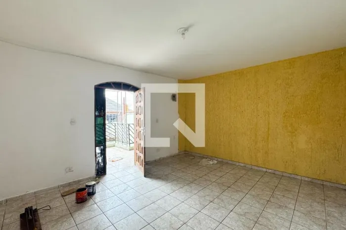 Casa à Venda - Dos Casa, 2 Quartos, 80 m2