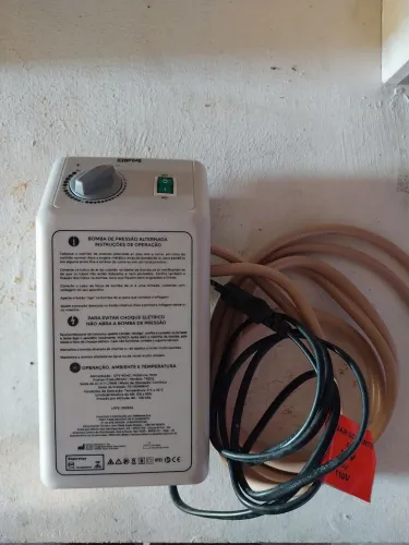 ?Bomba de Pressão Alternada Air Plus DellaMed (110V) - Excelente Estado!