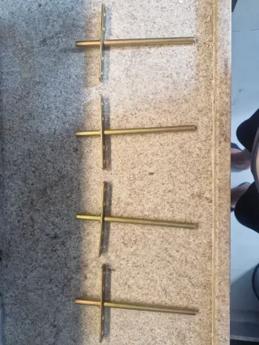 Suporte Prateleira Zamar Invisivel Bicromatizado 25Cm
