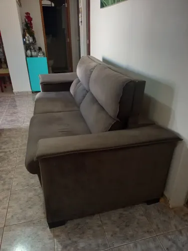 Vendo Sofá retrátil bipartido