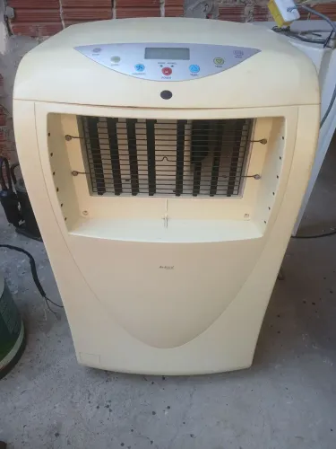 Ar condicionado portátil 12.000 btus