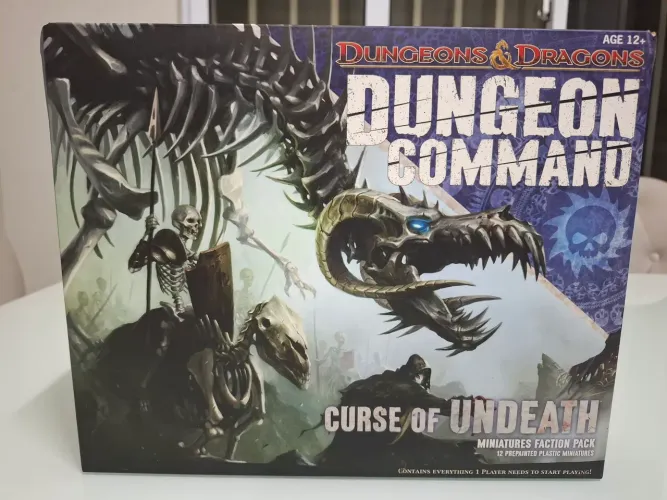 Jogo Dungeon Command: Curse of Undeath