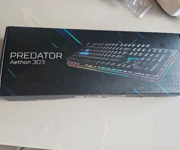 teclado mecânico acer predator aethon 303 switch azul