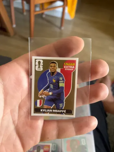 Figurinha Extra Sticker Gold Kylian Mbappé