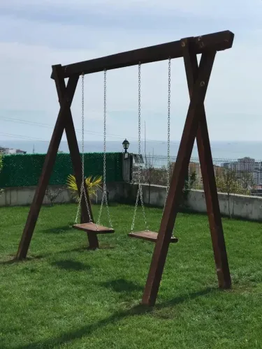 Balanço de madeira para parquinhos 
