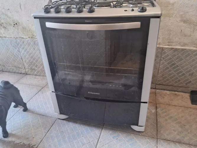 Fogão 5 bocas