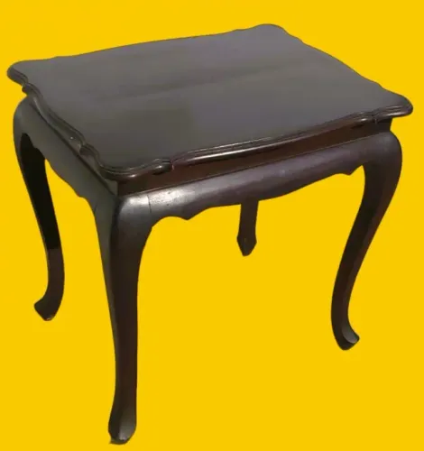 Mesa Lateral ou apoio estilo Ingles Madeira nobre maciça pés curvados e recortados *