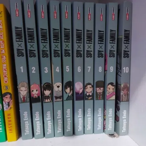Spy X Family mangá PT-BR volume 1 ao 10