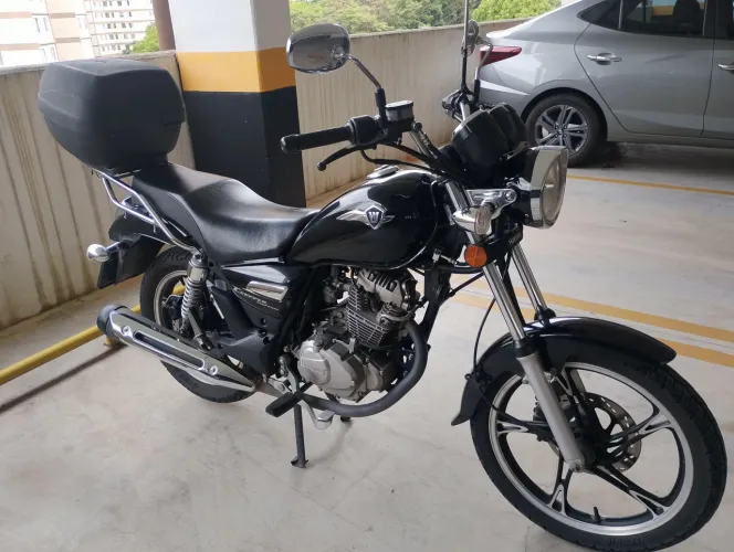 Vende-se Motocicleta Chopper