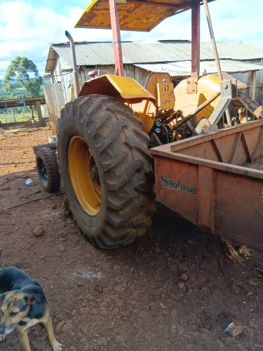 Trator valmet 85