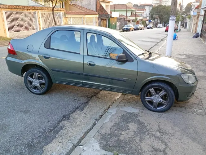 Chevrolet Prisma Sed. Maxx/ LT 1.4 8V Econof. 4P 2011