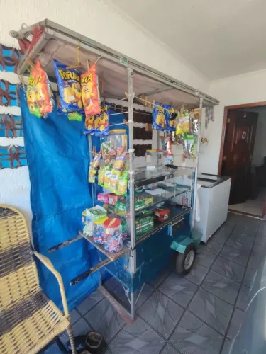 Carrinho Expositor de Doces e Salgados com Vitrine de Vidro