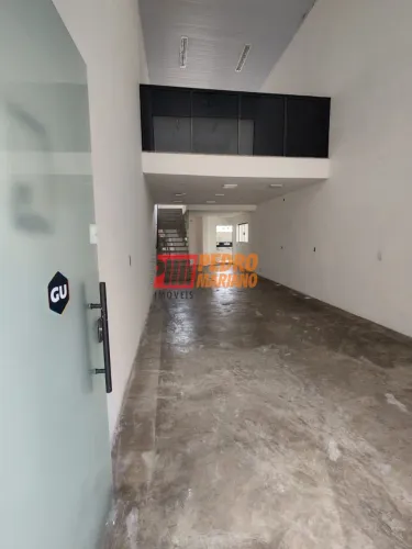 Salão no Bairro Jardim em Santo André