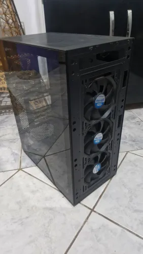 Gabinete Hx500 Com 6 Fans Inclusas