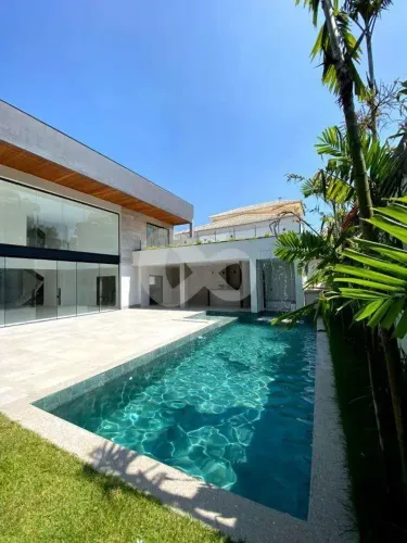 Casa para Venda em Rio de Janeiro / RJ no bairro Barra da Tijuca
