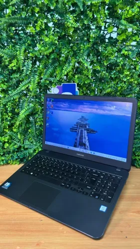 Notebook Samsung MP 350 XBE  I5-8265U 1.6 GHz - 8 geração   8GB DDR4 128 GB SSD NVME 1TB 