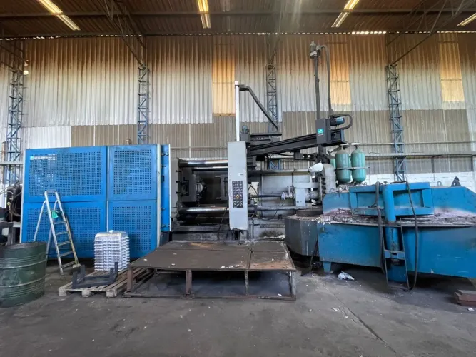 VENDO/TROCO INJETORA DE ALUMÍNIO 1000t ALLPRESSE