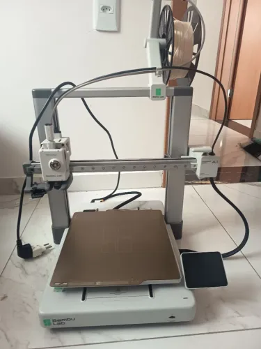 Vendo impressora 3d A1