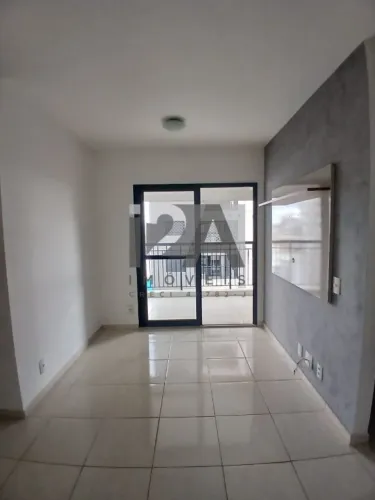 Apartamento no Piscine, 62 metros, 2 Dormitórios (1 é Suíte), WC social, Varanda Gourmet,