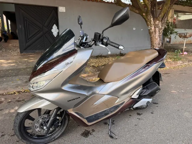 Moto Honda 150 pcx dlx abs km baixo