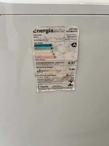Vendo maquina de lavar roupa com defeito