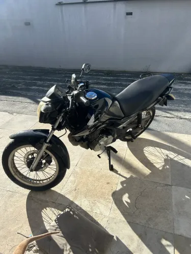 Vendo fan 125 esd ótima pro dia dia