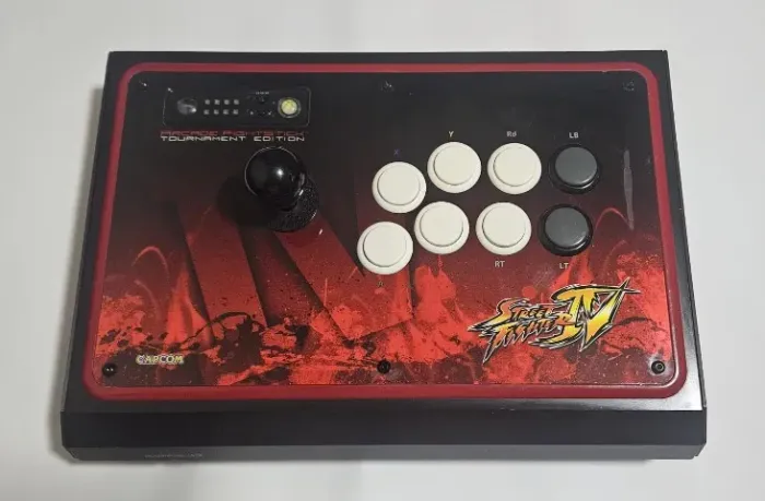 Controle Arcade MadCatz FightStick Tournament Edition Street Fighter 4