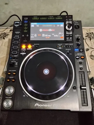cdj 2000