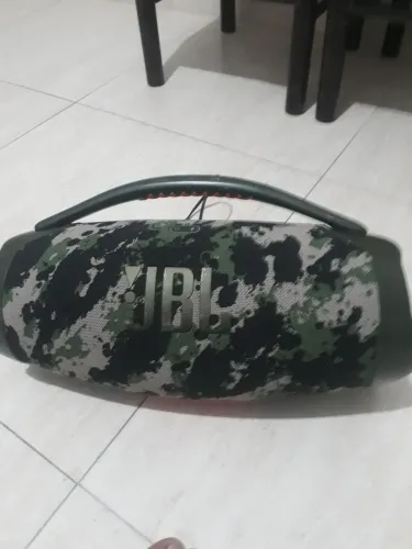Caixa de som JBL BOMBOX 3