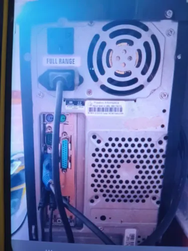 Vendo 2 computadores usados perfeitos