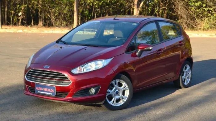 Ford Fiesta 1.6 16V Flex Aut. 5P 2014