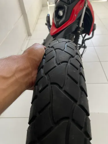 PNEU DIANTEIRO LEVORIN 90/90 19