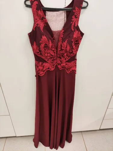 Vestido de festa vinho/marsala