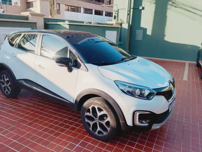 Renault Captur Intense Bose 1.6 16V Flex 5P AUT 2021