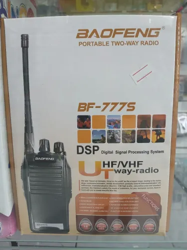 Portable two-way radio 
