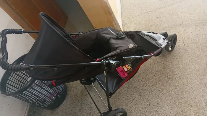 CARRINHO DE BEBÊ 