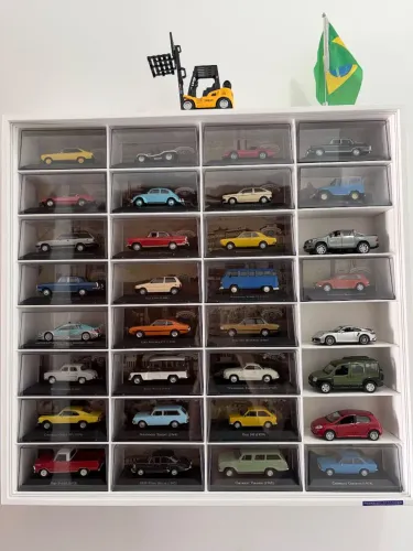 Miniatura escala 1/43