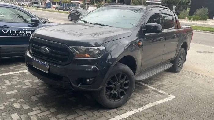 Ford Ranger Black 2.2 4X2 CD Diesel AUT 2023