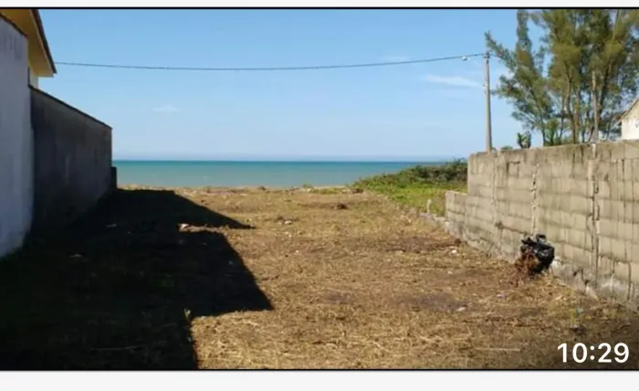 Vendo terreno em frente praia Rio das Ostras