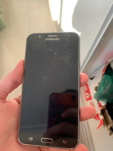 Galaxy J7 duos