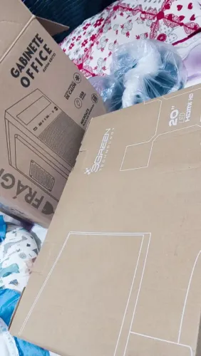 Computador Hayon novo comprado, da loja ainda na caixa e com prazo de garantia da loja.