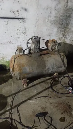 Compressor de 250L 220v