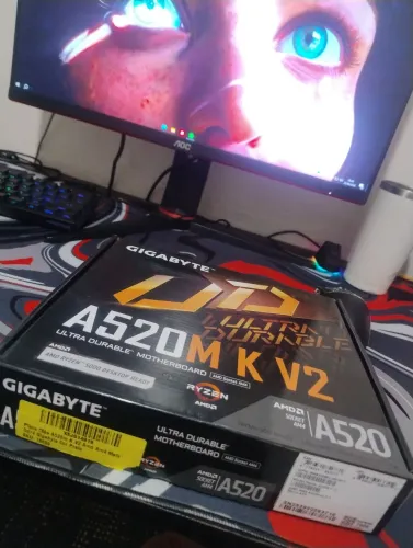 A520 m k V2 Gigabyte (trocar um único componente falha as vezes)