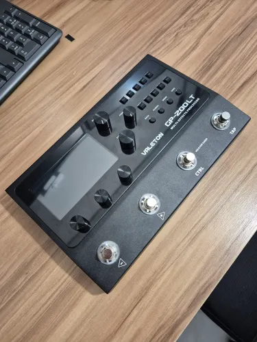 Pedaleira Valeton Gp200lt Stomp box