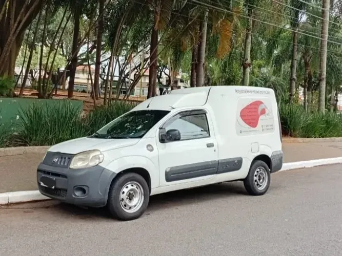 Fiat Fiorino Furgão EVO 1.4 Flex 8V 2P 2014