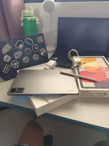 REDMI PAD SE 256gb Armz./8gb Ram Usado (Muito bem conservado)
