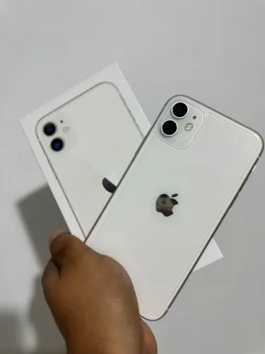 Iphone 11, todo original. Sem nenhuma marca de uso.