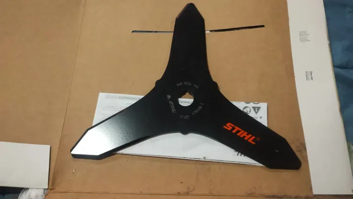 Lâmina roçadeira Stihl 